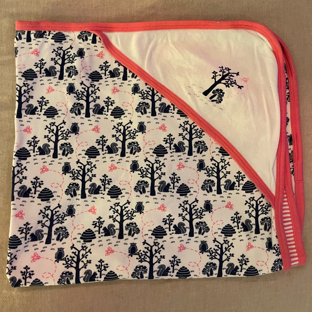 Burt’s Bees Baby 100% Organic Cotton Reversible Baby Blanket Cute Print